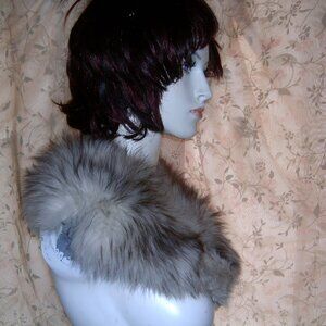 Vintage Fur Collar Cuffs and Black Fur Clutch attached Coin Lot